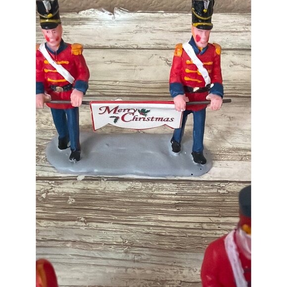 Lemax Coventry Cove Christmas Parade Marching Band Table Accents Set 2009 w/Box - Picture 7 of 9